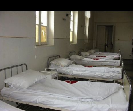 Asistenți medicali somați să returneze creșterile salariale din ultimii trei ani