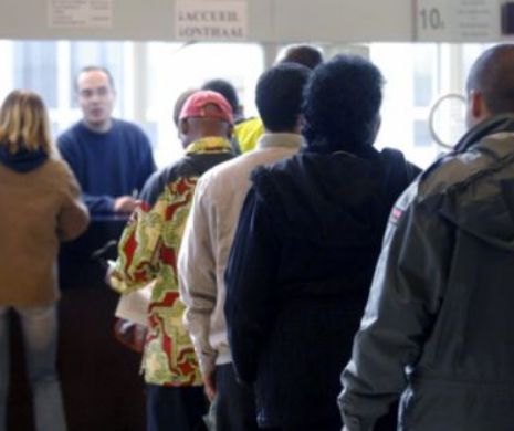 Din România emigrează 16 oameni pe oră. Suntem pe locul doi după Siria.