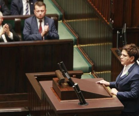 După protestele femeilor, legea avortului nu s-a adoptat
