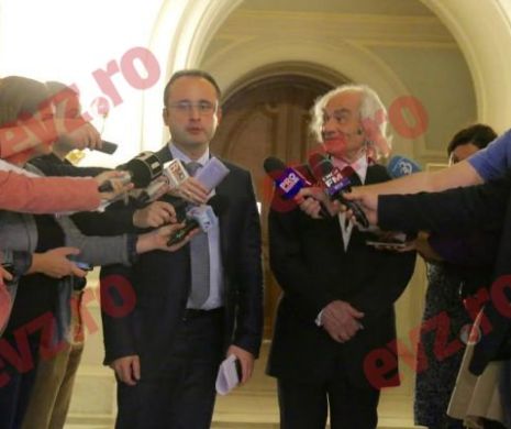 Liberalii i-au lăsat la ușa Parlamentului pe vechii pedeliști