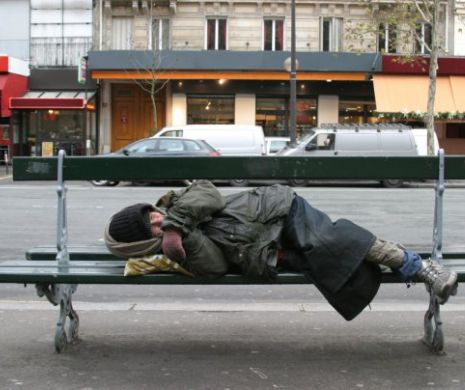 Oamenii străzii comit tot mai multe infracțiuni