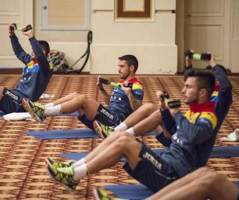 Șase „tricolori” au rămas fără bani, după ce au fost jefuiți în hotel