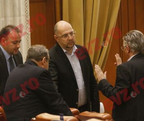 UDMR joacă piesa lui Klaus Iohannis dar negociază cu PSD