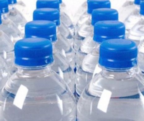 APĂ PLATĂ OTRĂVITĂ. Este oficial: a apărut LISTA CU MĂRCILE CUNOSCUTE care sunt VÂNDUTE în România. Alertă incredibilă: LIMITĂ ADMISĂ DE BACTERII depăşită de 15 ori