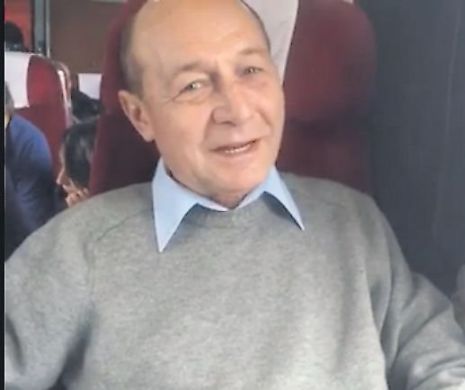Băsescu ia trenul în campanie