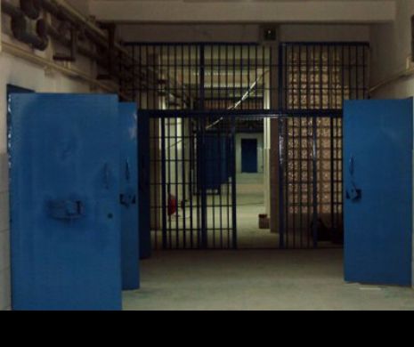 Cum a scăpat un bărbat de ÎNCHISOARE din NEATENȚIA JUDECĂTORILOR. Bărbatul își VIOLASE fiica adolescentă