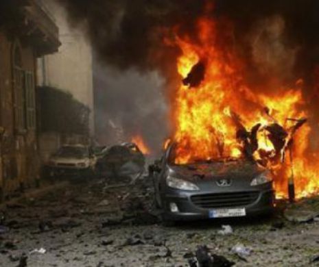Explozie în faţa biroului guvernatorului din Adana, Turcia. Două persoane au murit și altele 16 au fost rănite