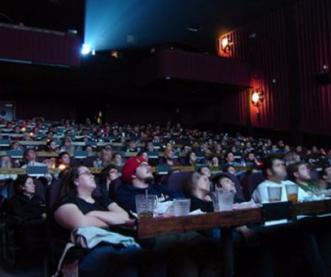 Incident REVOLTĂTOR petrecut într-un cinematograf din TIMIȘOARA. Doi judecători au cerut reluarea unui film de ziua copilului lor. Motivul este unul HALUCINANT