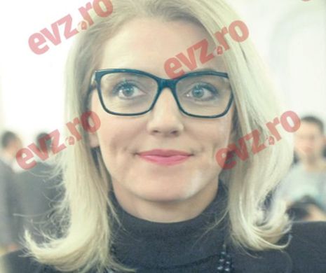 Inepția zilei. Cum a convins Alina Gorghiu un copil să-i deschidă ușa: „O să-ți copieze Victor toate temele!”