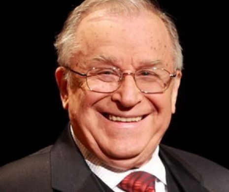 Ion Iliescu vrea să facă o COMANDĂ SPECIALĂ la un hotel din Londra, iar continuarea poate intra în CĂRȚILE DE ISTORIE! Râzi cu lacrimi la BANCUL ZILEI