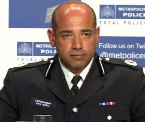 MĂSURI ANTITERORISTE drastice. Marea Britanie se pregătește să-i scaneze mai atent pe TOȚI cei care intră în țară