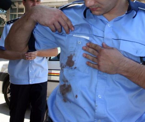 Polițist BĂTUT MĂR de un șofer în STARE DE EBRIETATE