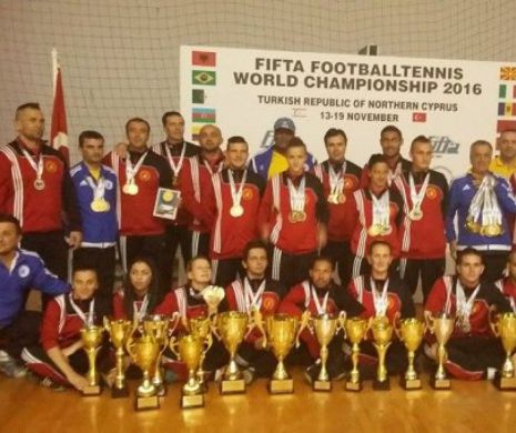 România a cucerit 13 medalii de aur din 13 puse în joc la Campionatul Mondial de Fotbal Tenis din Cipru.
