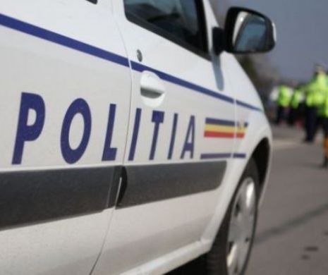 ȘAPTE PERSOANE au fost RĂNITE după ce un microbuz s-a răsturnat în judeţul BRAȘOV