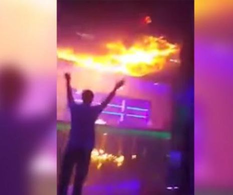 Un club in care se aflau 250 de persoane a luat foc. 14 tineri sunt raniti. VIDEO