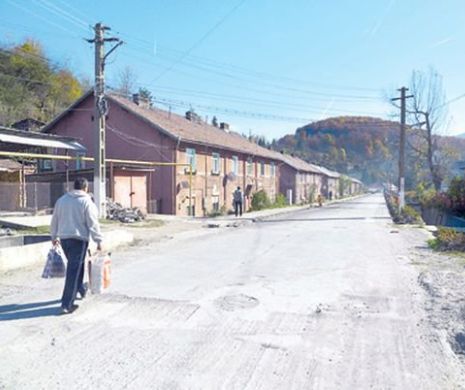Afaceri BĂNOASE cu cărbune vechi de 100 de ani din CEA MAI ADÂNCĂ mină din Europa