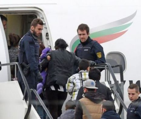 Fenomen straniu şi inexplicabil în Germania. Peste 55.000 de migranţi s-au întors, de bună voie, în ţările de origine