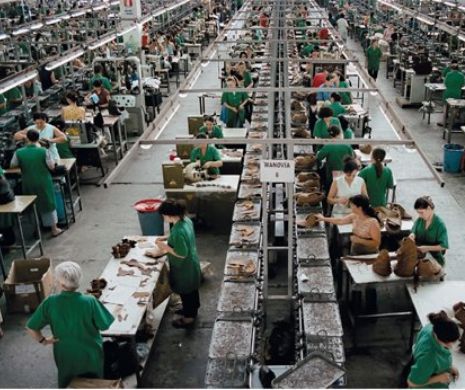 În România, salarii mai MICI decât în Dongguan, China. Condiții de lumea a treia: "În toalete este un miros de nedescris"
