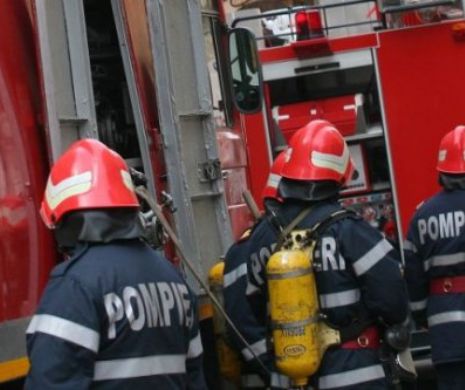 INCENDIU PUTERNIC la o hală de depozitare din Voluntari! 500mp au fost AFECTAŢI DE FLĂCĂRI