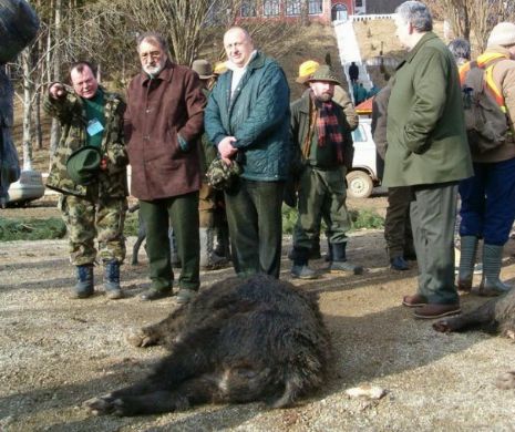 Începe MĂCELUL de la BALC. Cine sunt magnaţii invitaţi de Ion Ţiriac să se distreze împuşcând mistreţi