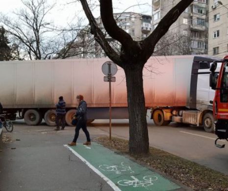 Moarte CRUNTĂ pentru o bătrână de 75 de ani. Cum a fost STRIVITĂ