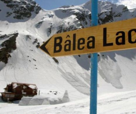 Nu vă avântați pe munte! Risc de avalanşă în Făgăraş. Toate traseele montane din judeţul Argeş, de la altitudini mari, sunt închise