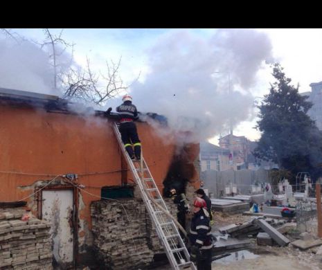 A rămas de două ori fără casă, acum pe un ger cumplit. Drama unui om al străzii din Timișoara