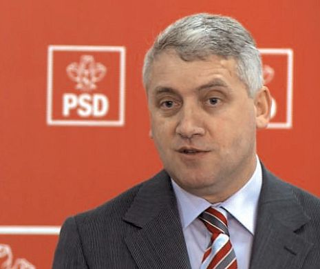 Adrian Ţuţuianu: "Guvernul să legifereze mai puţin prin ordonanţe de urgenţă"