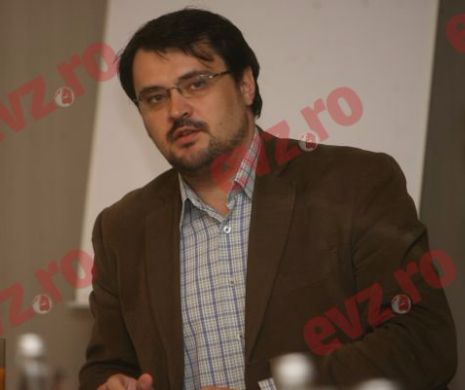 Foştii miniştri tehnocraţi au REACŢIONAT! Cum au răspuns Ghinea şi Voiculescu acuzaţiilor lui Dragnea