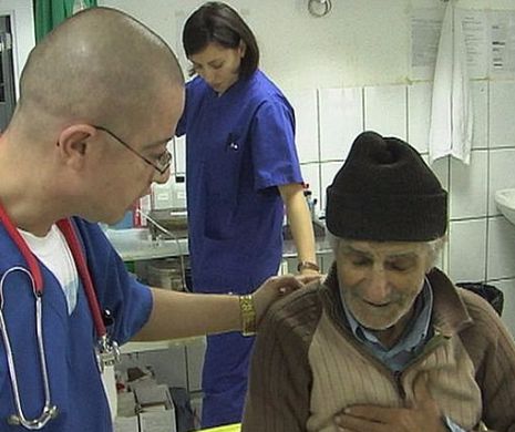 Ghid de SUPRAVIEŢUIRE pe ger. 15 măsuri ca să nu faci HIPOTERMIE