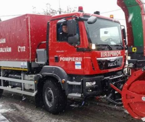 Stațiunea Semenic, IZOLATĂ din cauza zăpezii. Câți oameni au fost prinși între nămeți