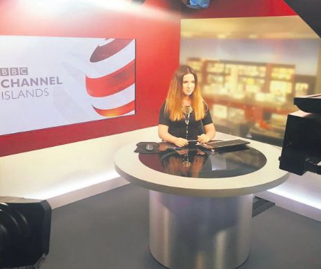 Studentă romancă pe care BBC o invată să facă presă: „Angajatorii din tară mi-au trântit ușă în nas”