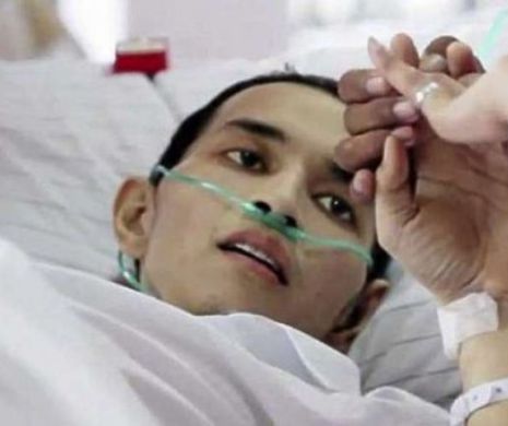 VIDEO| Emotionanta POVESTE de DRAGOSTE a unui BOLNAV de CANCER. Ultima sa dorinta a fost sa-si uneasca destinele cu iubita lui. Clipul a devenit viral. 15 milioane de oameni au PLANS IN HOHOTE