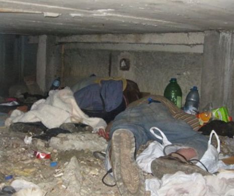 Atac bestial asupra a trei oameni ai străzii la CLuj. Unul a murit la Neurochirurgie