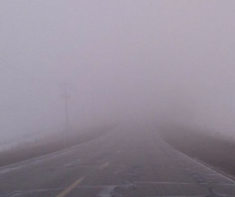 Atenție șoferi! ANM a emis un nou COD GALBEN de ceață. Care sunt zonele vizate?