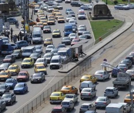 Noi reguli de trafic. Vezi unde şoferii vor fi obligaţi să circule altfel