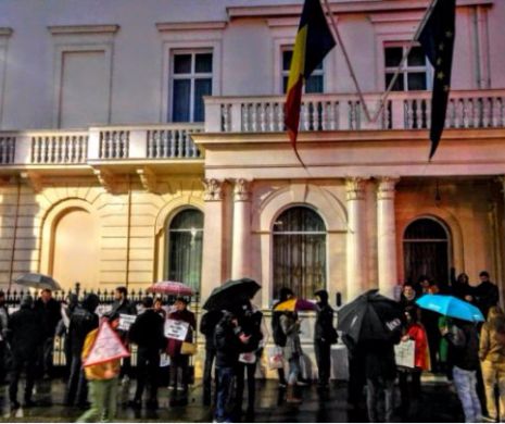 PROTEST ÎN LONDRA. Român din UK:”Vreau sa am la ce să mă întorc acasă”