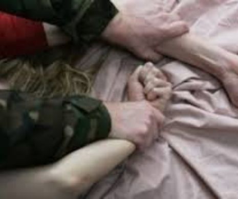 Psihologul care a violat mai multe tinere, după ce le oferea acestora o"pastilă magică", a fost arestat preventiv