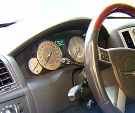 SUMĂ MARE strânsă după LICITAŢIA la care AU FOST VÂNDUTE mai multe obiecte care i-au aparţlinut lui Vadim