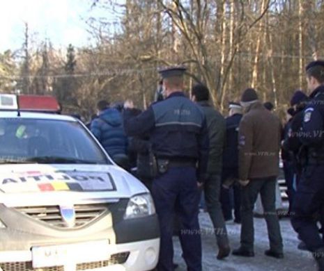 VASLUI. Doi copii s-au pierdut de părinţii prinşi la furat de lemne
