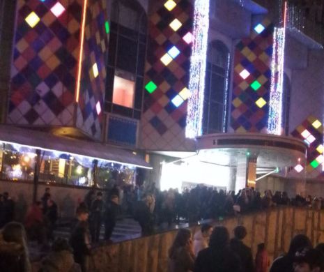 ALERTA CU BOMBĂ la cinema. Evacuare de urgență. Peste 1.500 de persoane în panică