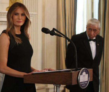 Apariţie interesantă a frumoasei Melania Trump de Ziua Femeii: s-a îmbrăcat ÎN NEGRU