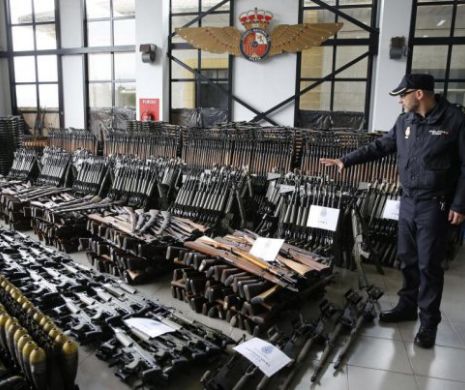 Arsenalul care ar fi trebuie să arunce Europa în haos. Extremiştii din Franţa, Spania şi Belgia au rămas însă cu buza umflată în urma unei complicate operaţiuni anti-tero