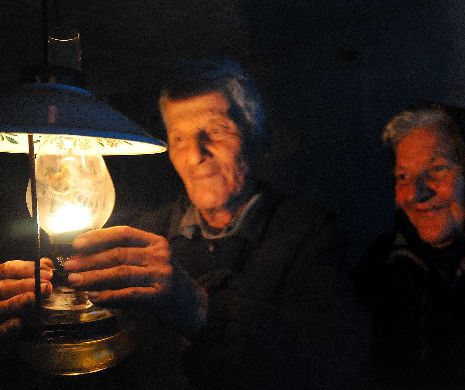 Azi se oprește curentul electric în București, localitățile limitrofe și în Giurgiu. Vezi aici dacă ești afectat