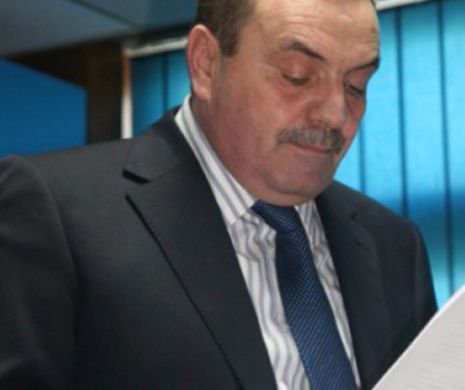 CIRCUITUL ŞPĂGII la Apele Române. Un director, MARE MAESTRU în metode simple şi convingătoare de ATRAGERE A MITEI