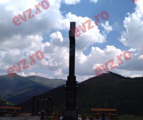 Crucea din drum |  RELIGIE