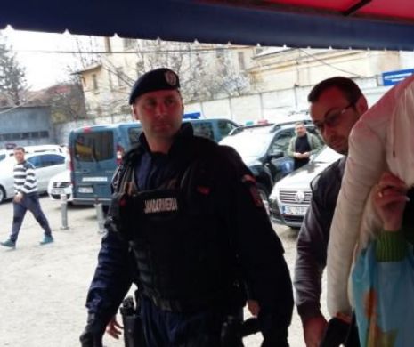 Fenomenul Pitești s-a mutat la Galați. Polițiștii DGA au descoperit peste o mie de moldoveni într-o garsonieră