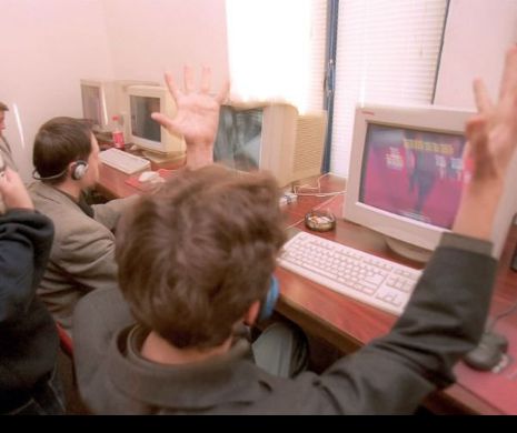 Manualele digitale - între revoluție tehnologică și imbecilizare