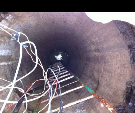 OLT. O bătrână a fost scoasă vie dintr-o fântână de zece metri
