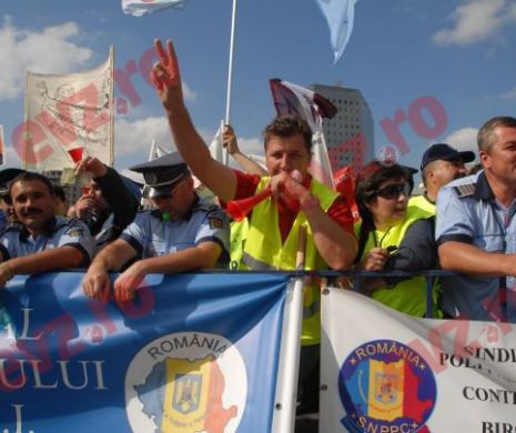 Polițiștilor și militarilor le cresc veniturile, dar nu și salariul